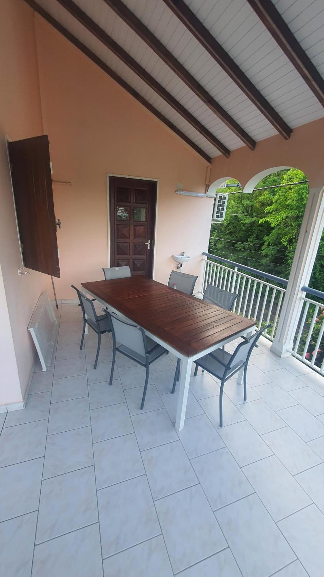 Au Coeur De Douenel Bouillante Cheques Vacances Acceptees Exterior foto